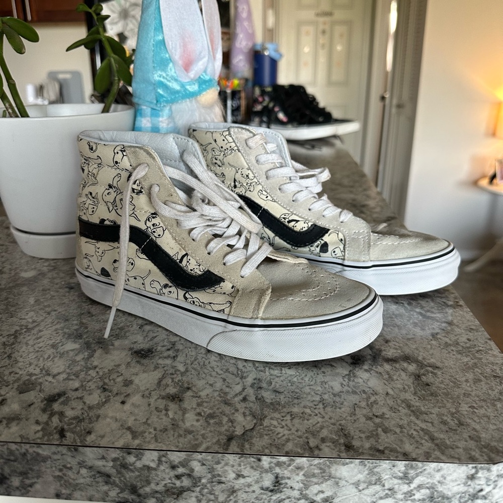 Vans High-Top Sneakers x 101 Dalmatians Collaboration